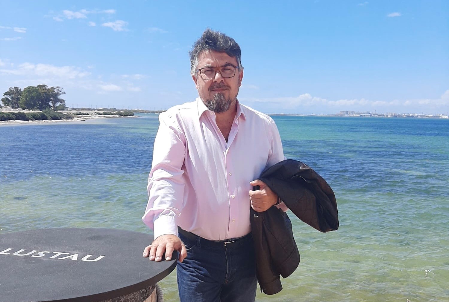 Manuel Domínguez logra el Premio de Novela para autores con discapacidad visual de los Premios Tiflos