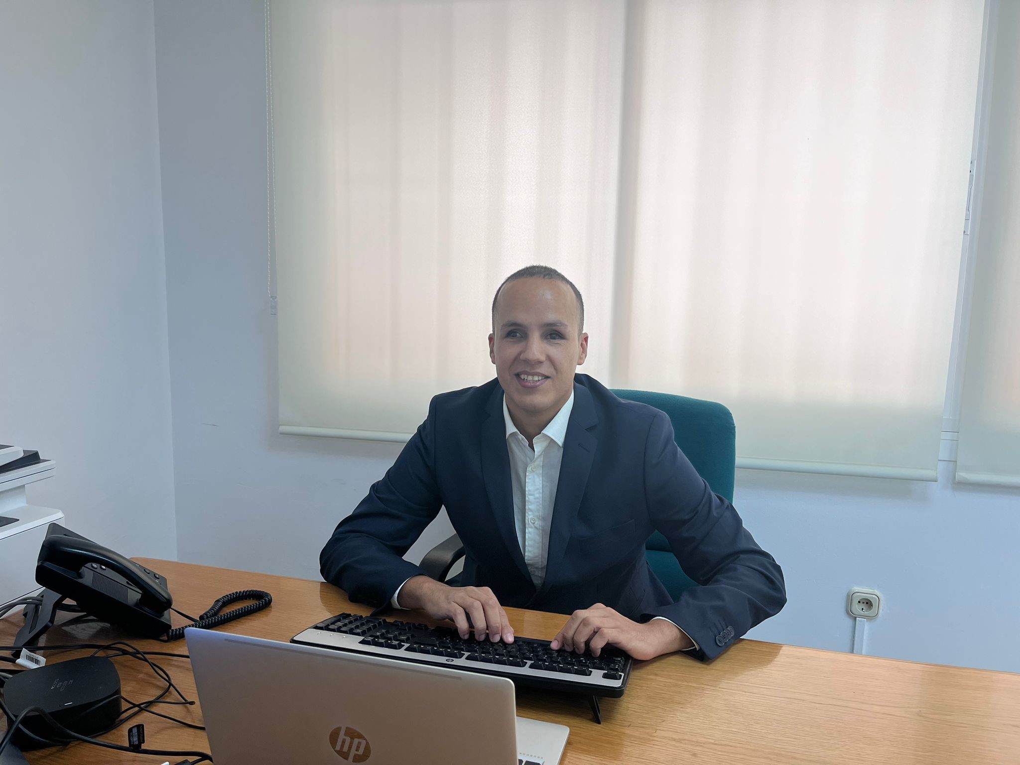 Azmán Abdalahe en su despacho