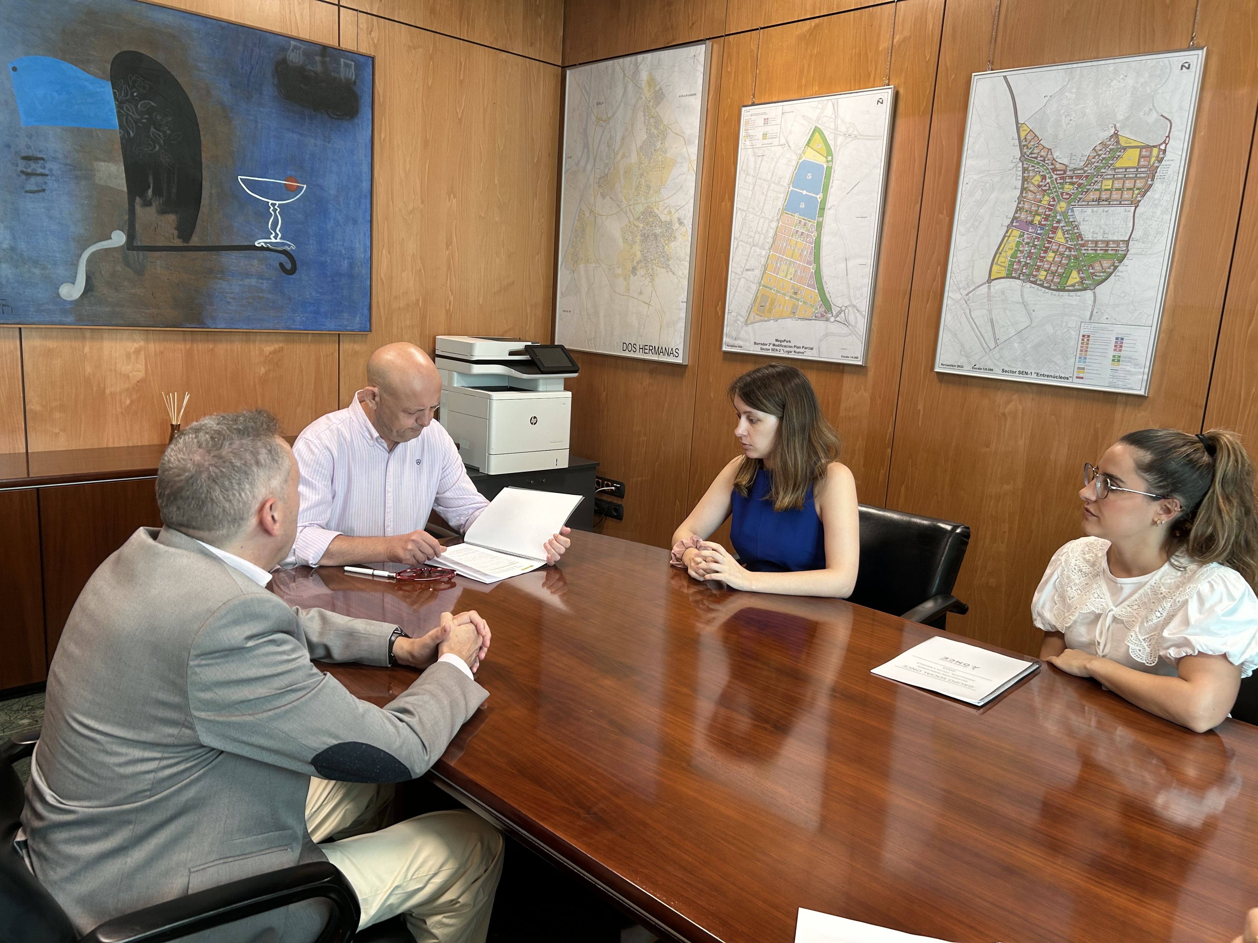 Reunión con el alcalde de Dos Hermanas