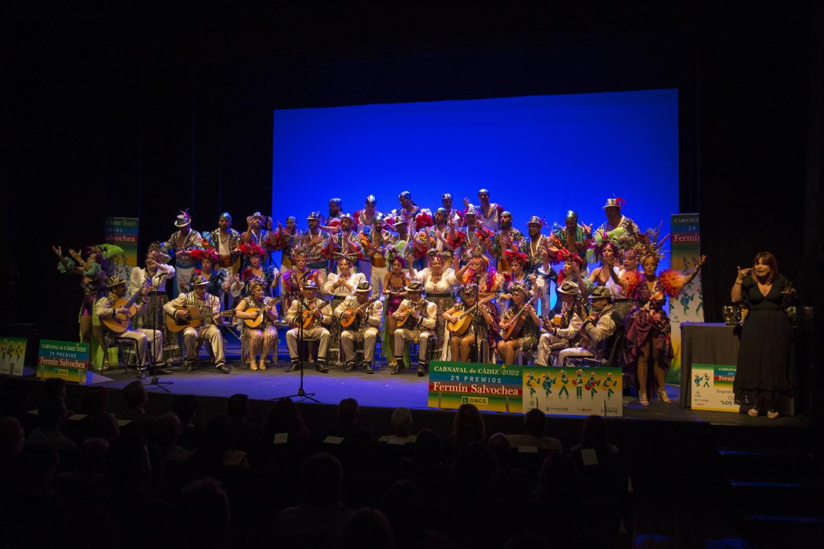 Imagen de los flamantes ganadores del Primer Premio Fermín Salvochea, el coro 'Químbara'