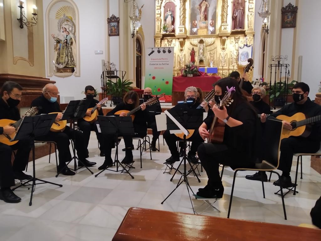 Actuación de la Orquesta de Plectro 'Ciudad de los Califas' en Córdoba