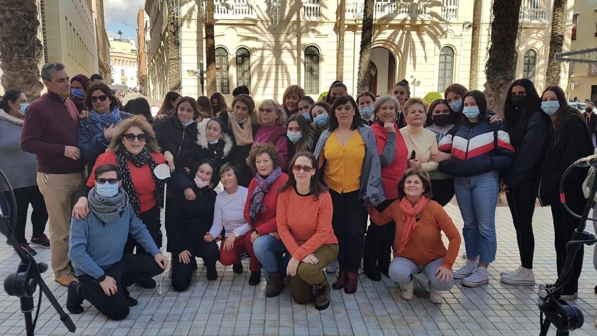 Las granadinas de Jacaranda11 llevaron su arte a Almería en Santa Lucía