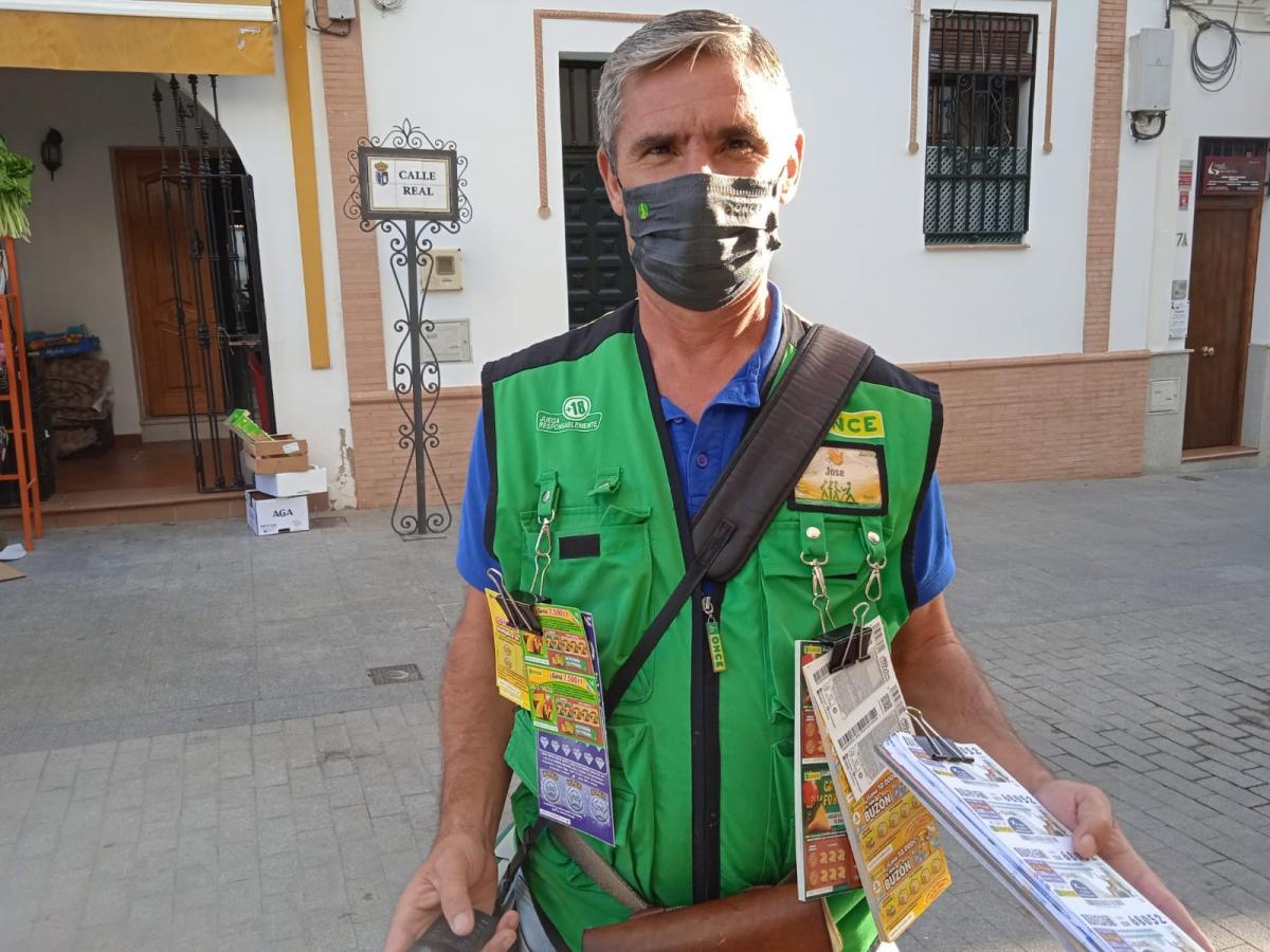 José Sánchez, vendedor de la ONCE en Gines (Sevilla)