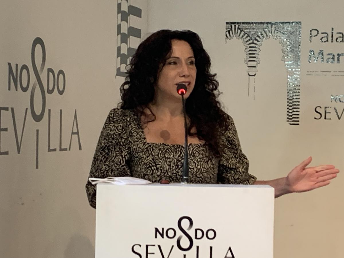 La consejera de Igualdad de la Junta de Andalucía pidió valentía para hacer frente a la homofobia