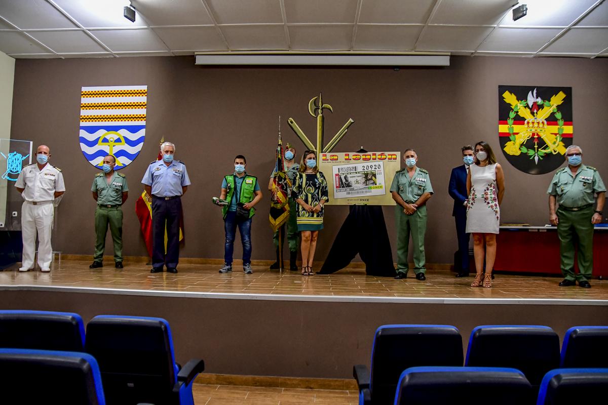 Presentación del cupón de la La Legión en la sede de Viator (Almería)
