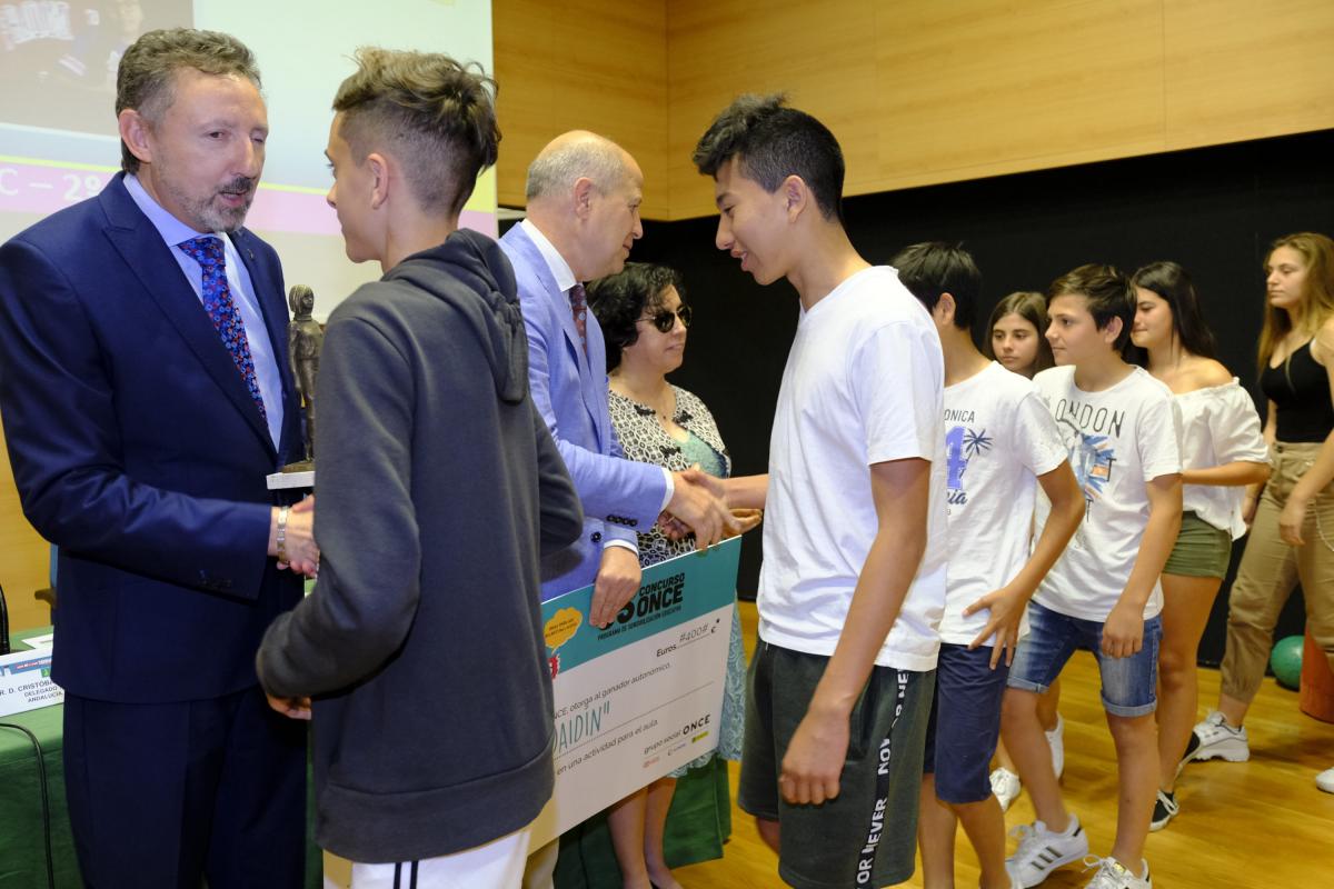Entrega del premio al colegio Daidín de Benahavís (Málaga)