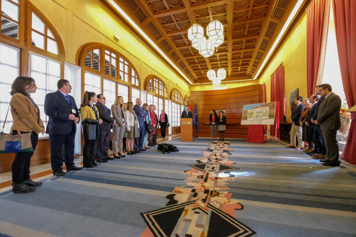 Vista general del Salón de Protocolo del Parlamento de Andalucía durante la presentación del cupón