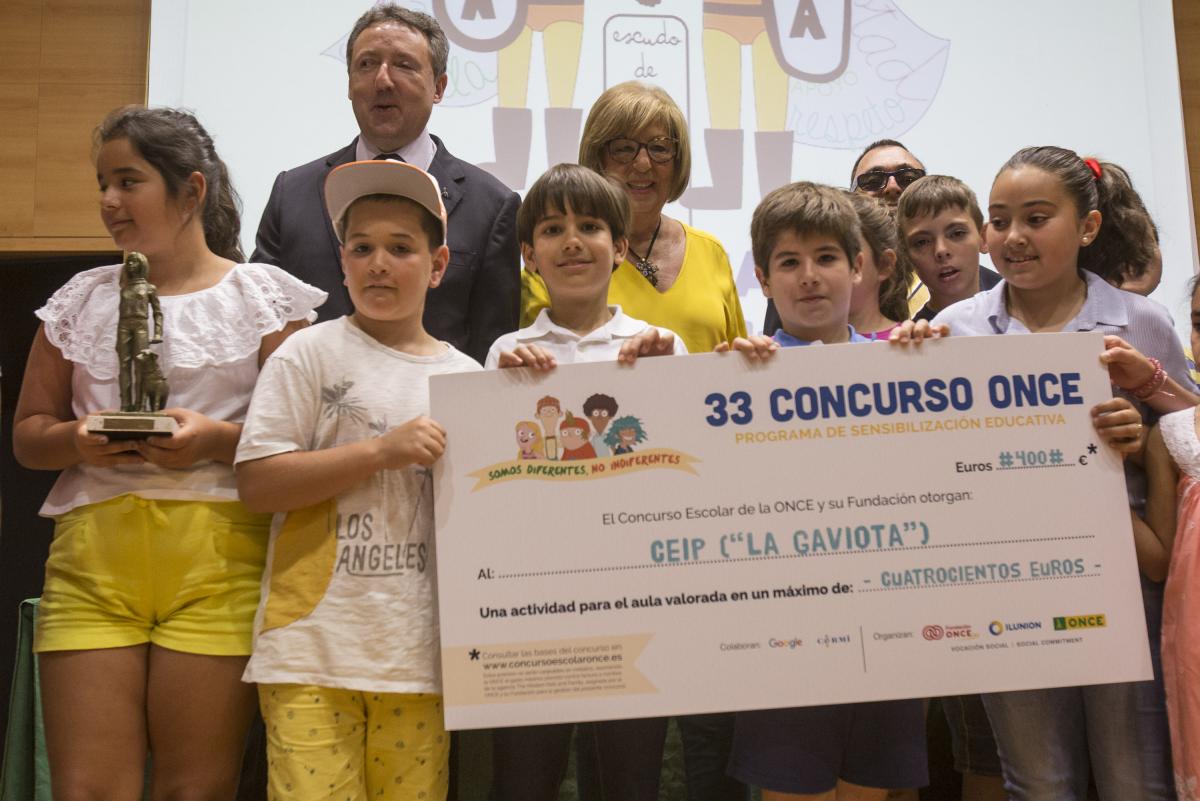Entrega del premio al colegio La Gaviota de El Puerto de Santa María
