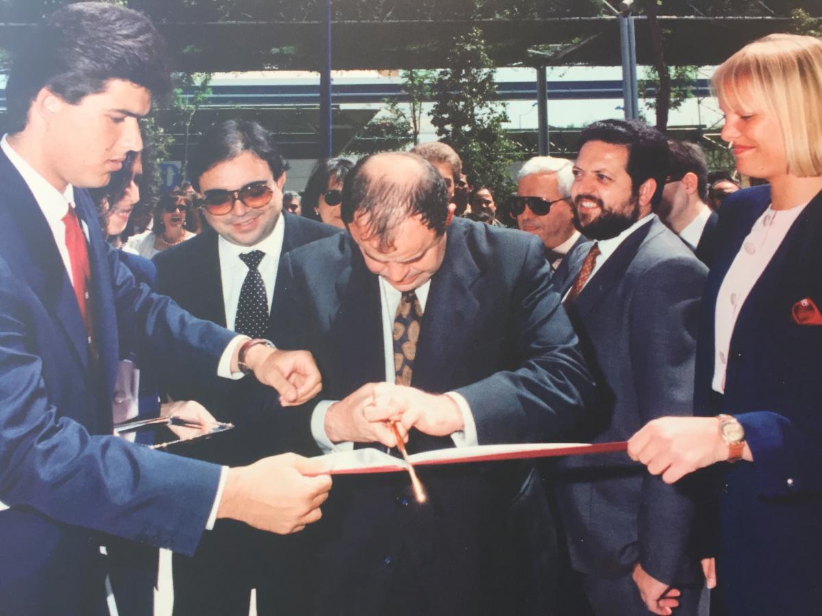 José María Arroyo, José Antonio Reyes y Rafael de Lorenzo en la inauguración del Pabellón de Fundación ONCE, 20 de abril de 1992