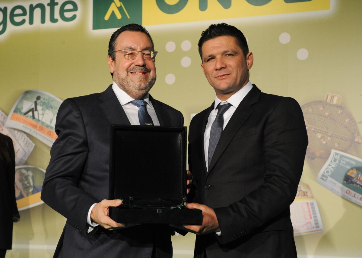 Eduardo Antonio, reconocido como mejor vendedor en el ámbito de Cádiz
