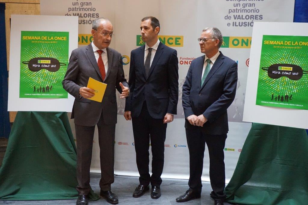 El alcalde de Málaga inauguró la Semana de la ONCE en Málaga