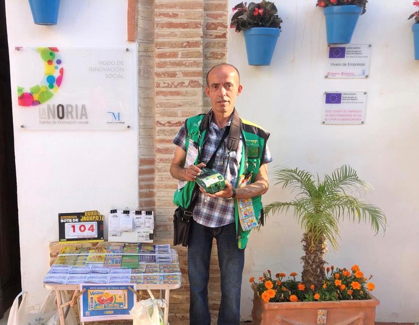 Arsenio González, vendedor de la ONCE en Marbella