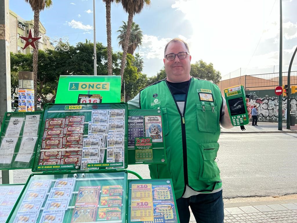 David Chaparro, vendedor de la ONCE en Málaga