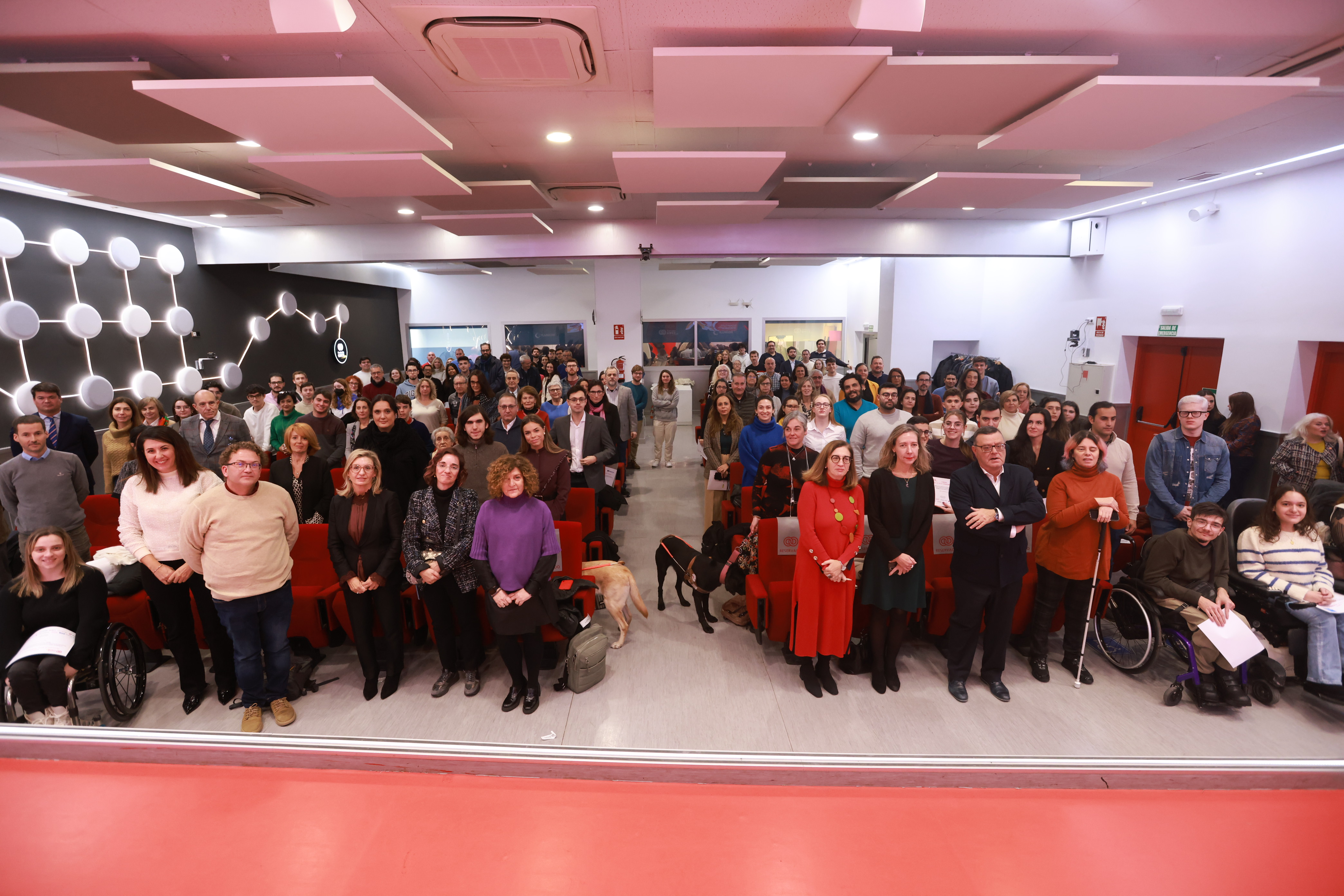 Fundación ONCE concede becas a 16 universitarios andaluces con discapacidad