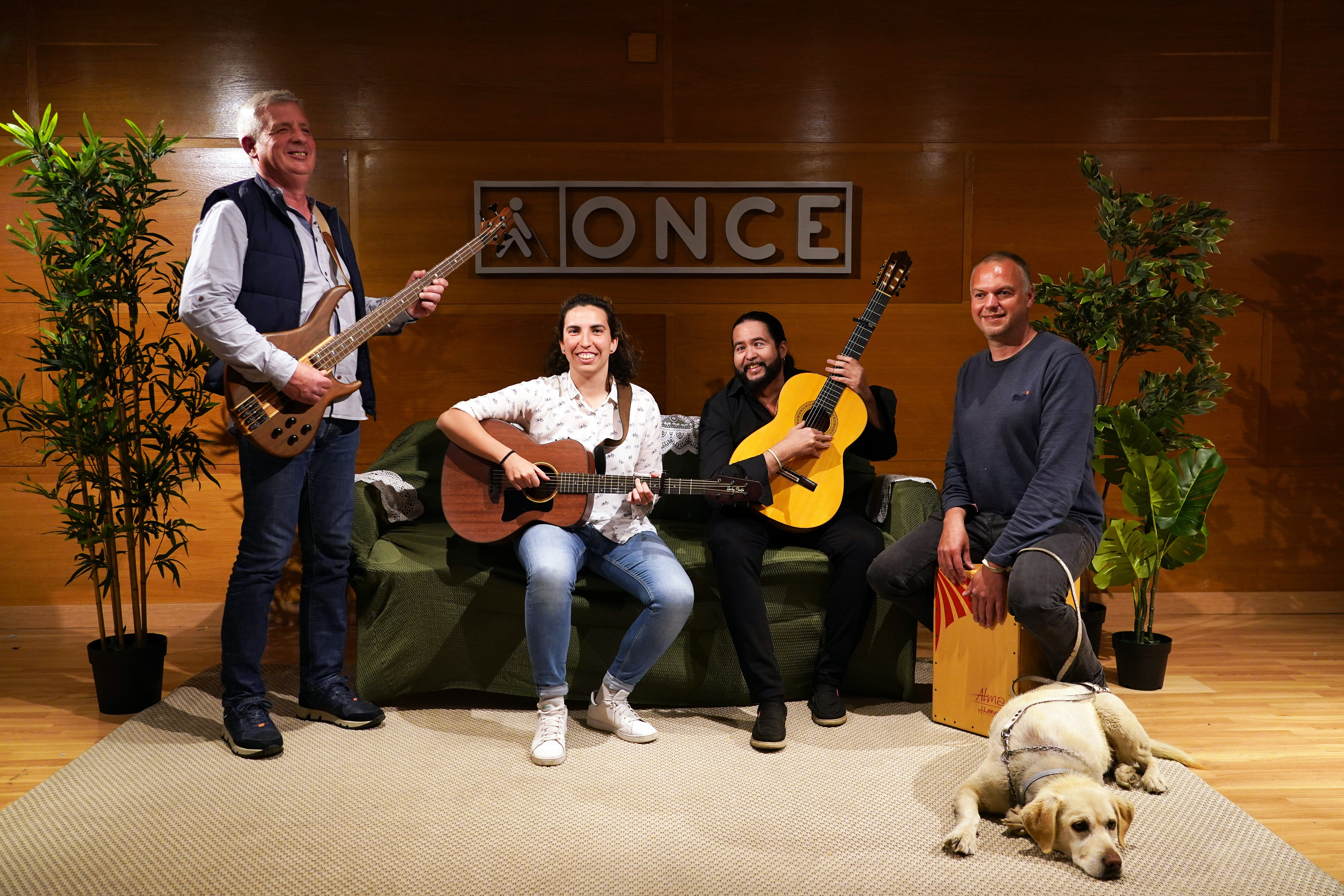 'Cuatro patas pa un banco', embrión de un nuevo grupo de fusión de pop rock flamenco
