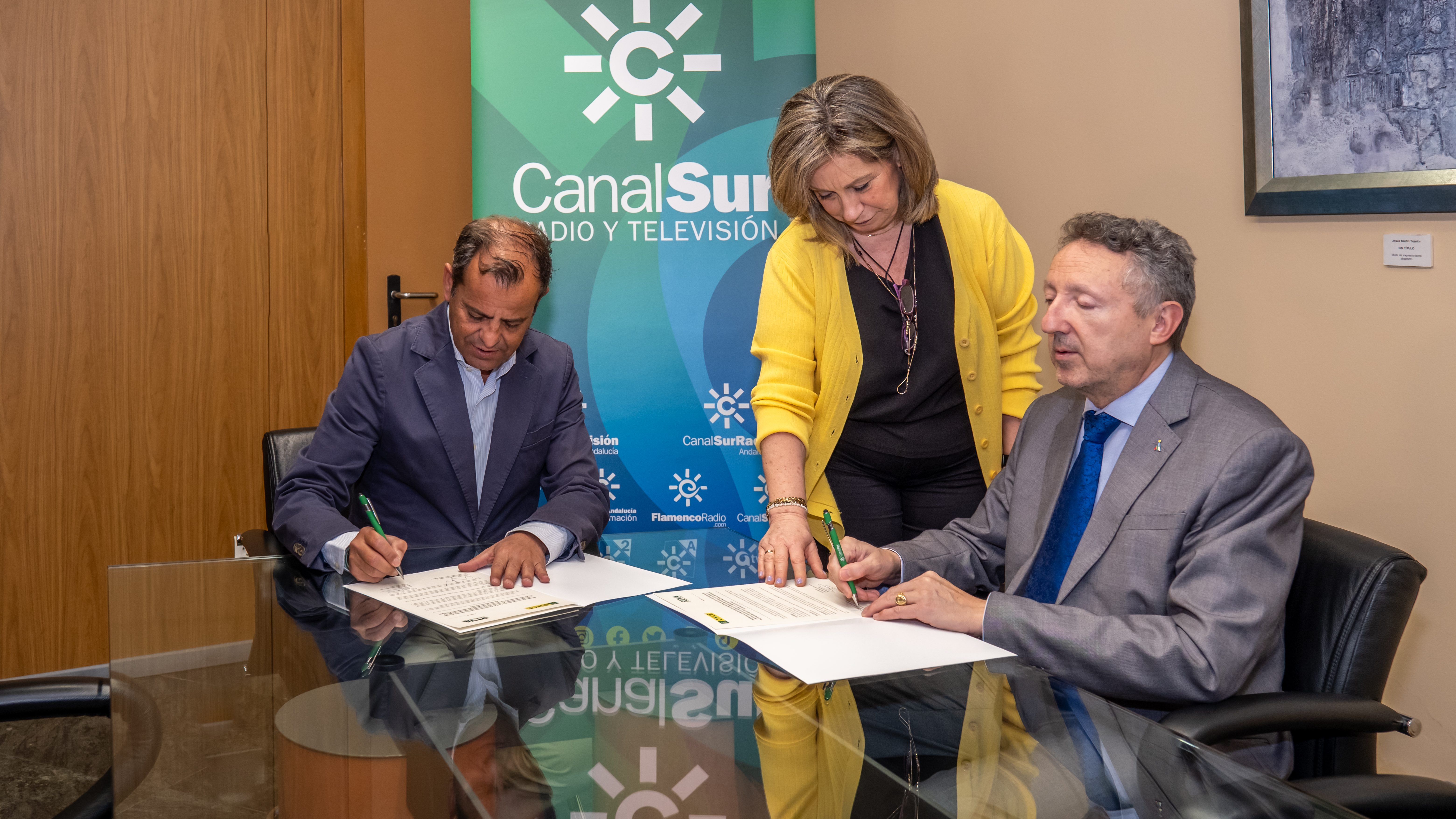 La ONCE y Canal Sur refuerzan su colaboración para favorecer una sociedad más inclusiva