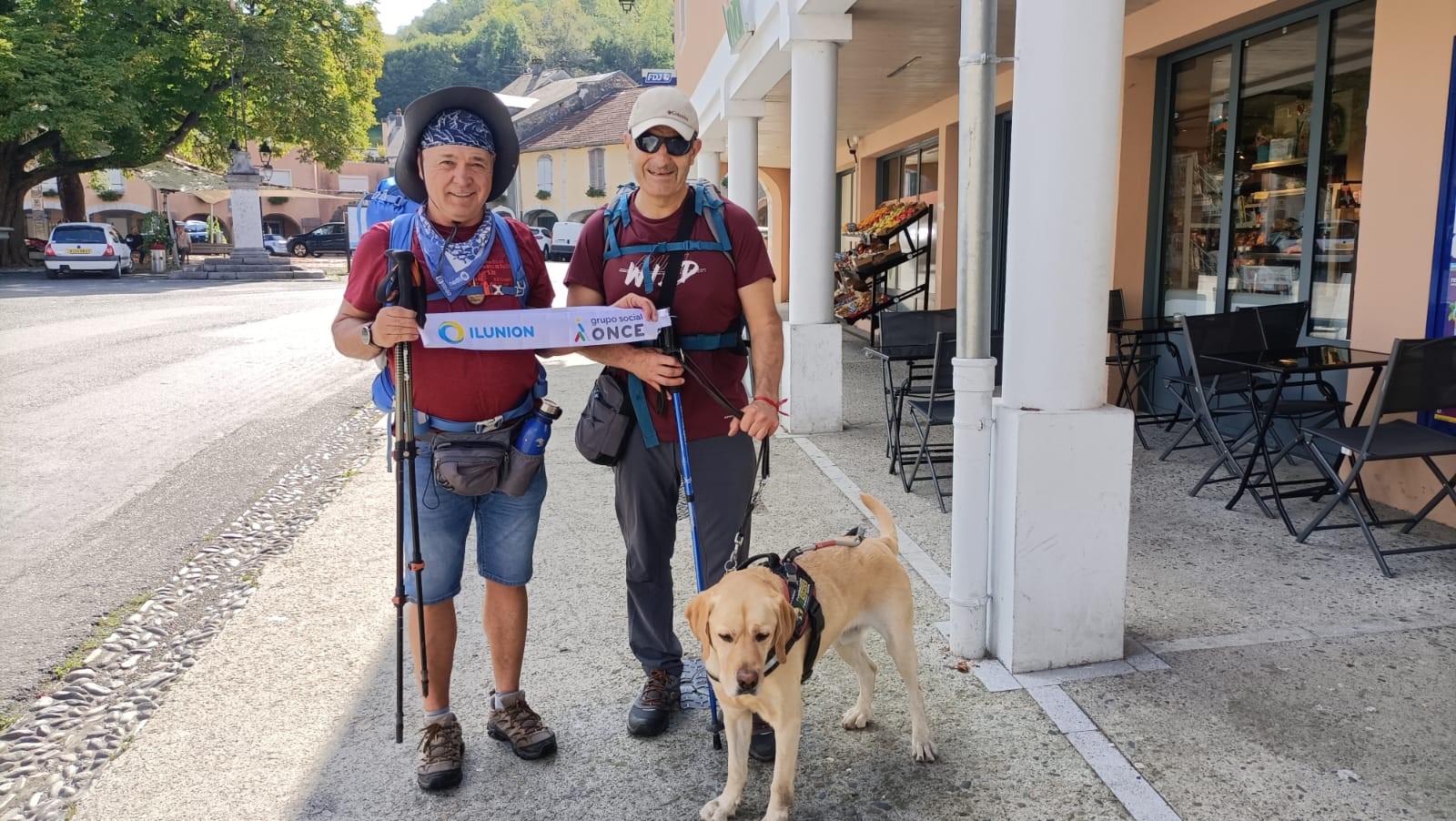 José Manuel Carrascosa y José Manuel Sánchez hacen juntos el Camino de Santiago de Lourdes a Pamplona