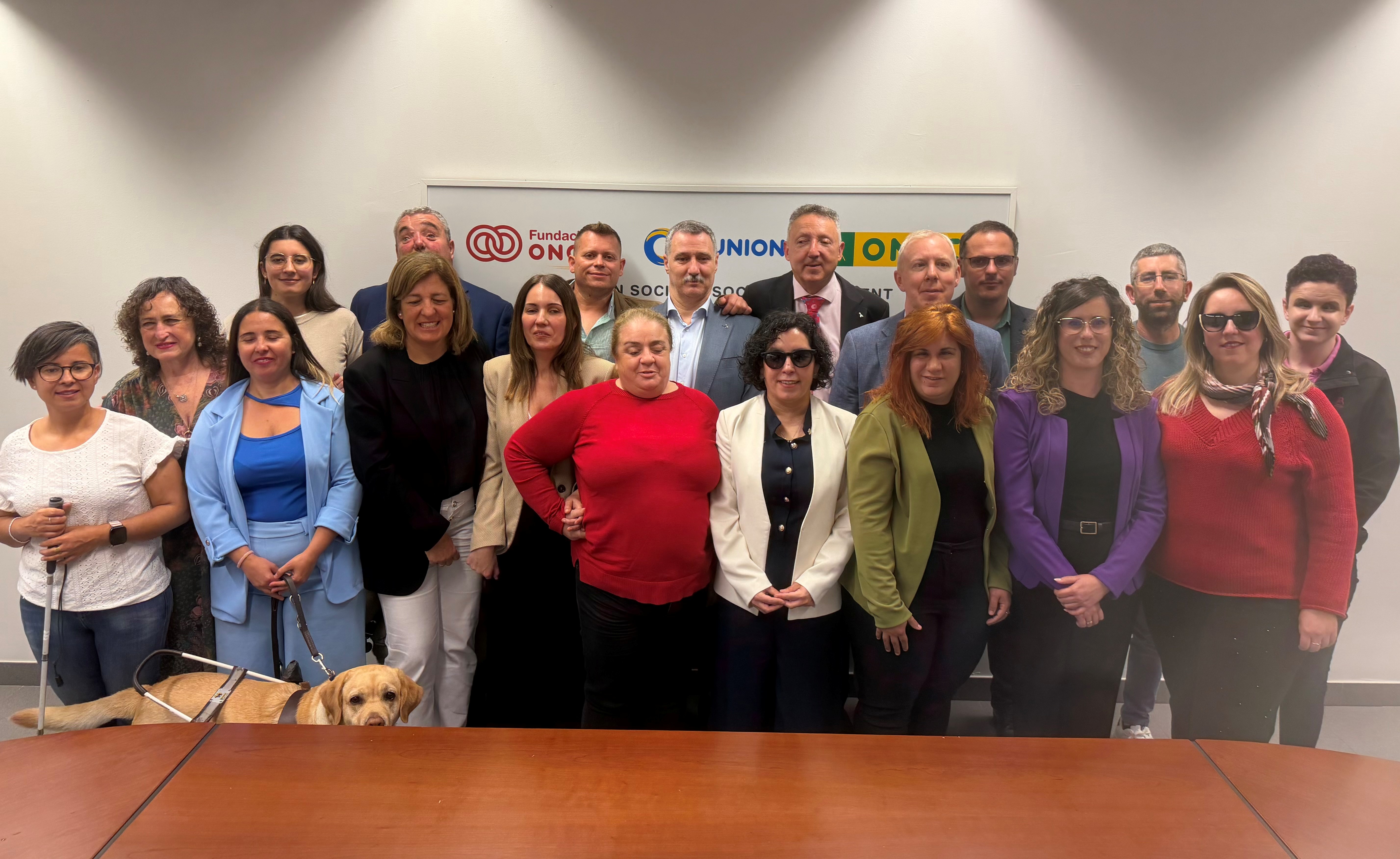 Reunión de los integrantes de las pasadas listas electorales de la ONCE en Sevilla