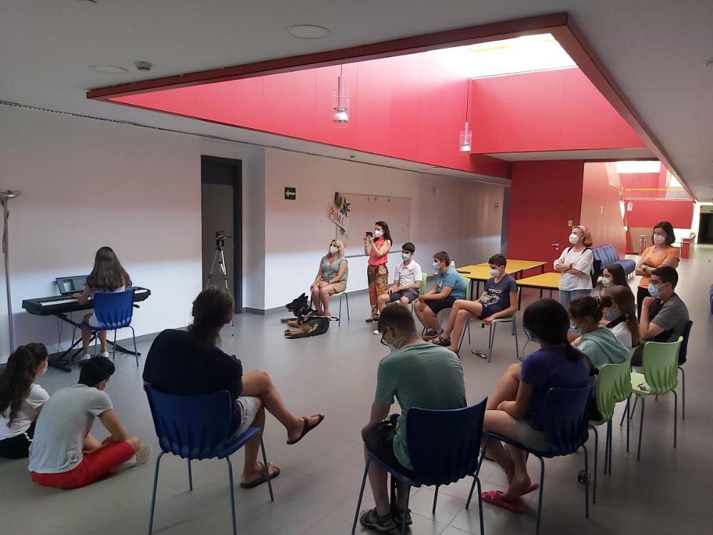 Clase de expresión artística