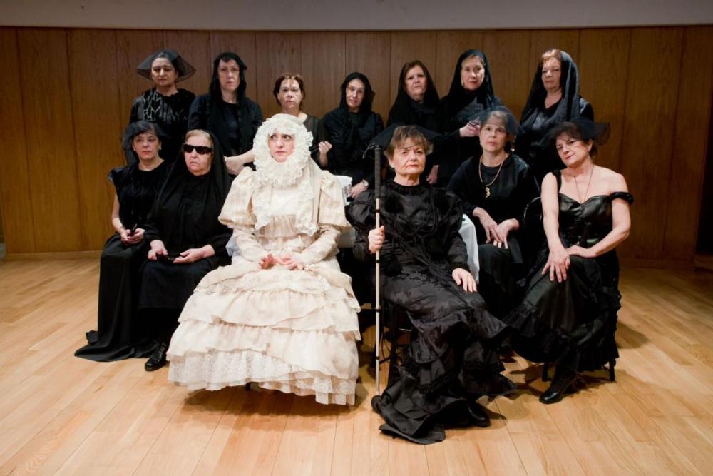 Las integrantes de Jacaranda 11 en su versión de '... La Bernarda'