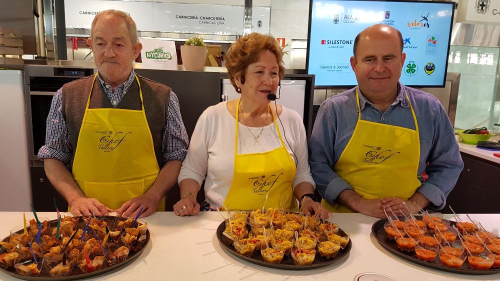 La presidenta de la Fundación Cristina Heeren se declaró emocionada al descubrir la imagen del cupón