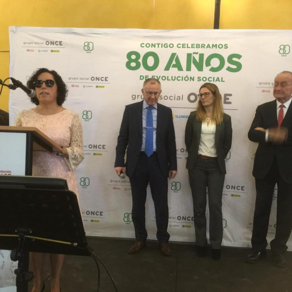La presidenta del Consejo Territorial de la ONCE, Isabel Viruet, presidió la celebración de Santa Lucía en Málaga, con el alcalde Francisco de la Torre