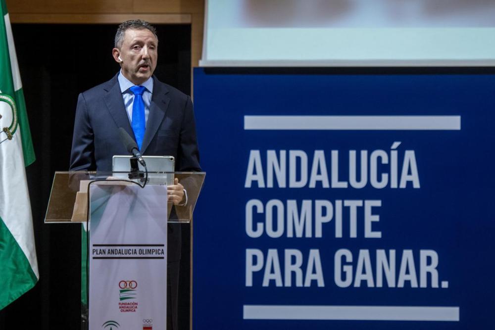 Intervención de delegado territorial de la ONCE y presidente de la FADEC, Cristóbal Martínez