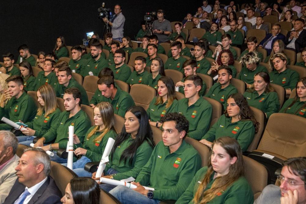 Otra perspectiva del salón de actos del CRE durante el acto