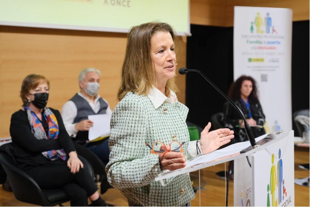 Sara Fernández, trabajadora social de la ONCE en Sevilla durante 35 años