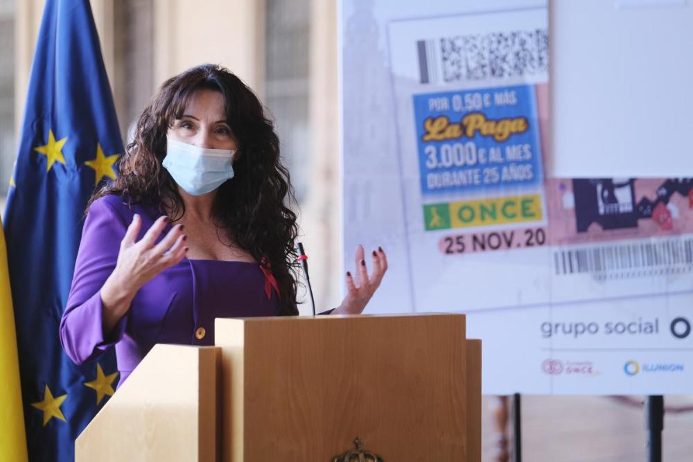 Rocío Ruiz realizó una encendida defensa de la mujer y pidió a la sociedad que combata activamente su protección
