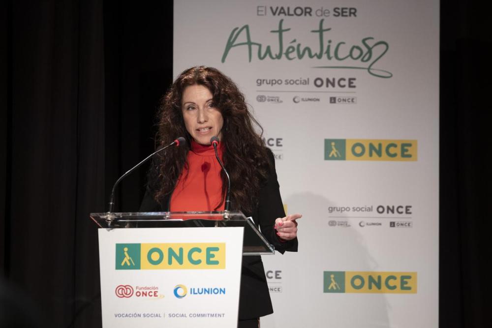 La nueva consejera de Igualdad, Políticas Sociales y Conciliación de la Junta de Andalucía expresó el apoyo del Gobierno andaluz a la ONCE y su modelo social