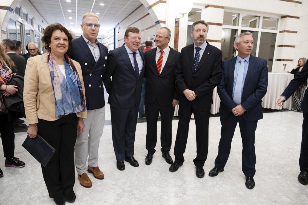 En representación del alcalde de Sevilla, Juan Espadas, acudió la teniente alcalde Carmen Castreño