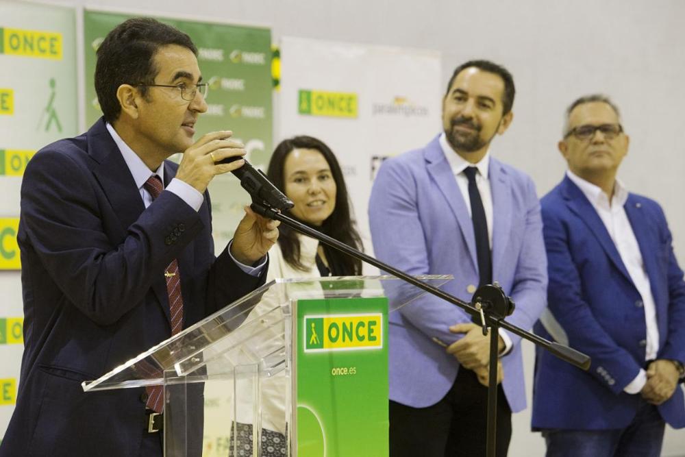 El director general adjunto de la ONCE, Andrés Ramos, en la inauguración