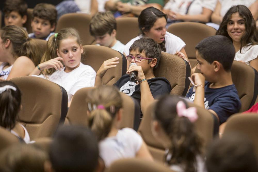 Las dinámicas realizadas pusieron en situación a los alumnos para pronunciarse contra el acoso escolar