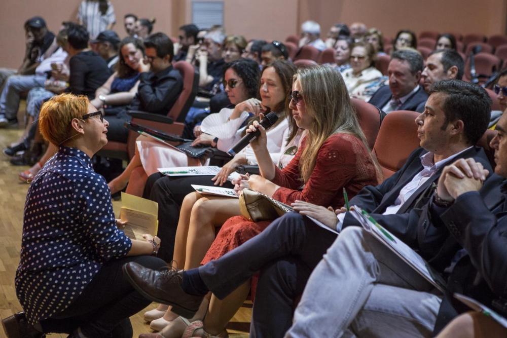 Beatriz Díaz entrevista a Coraluna, miembro del jurado