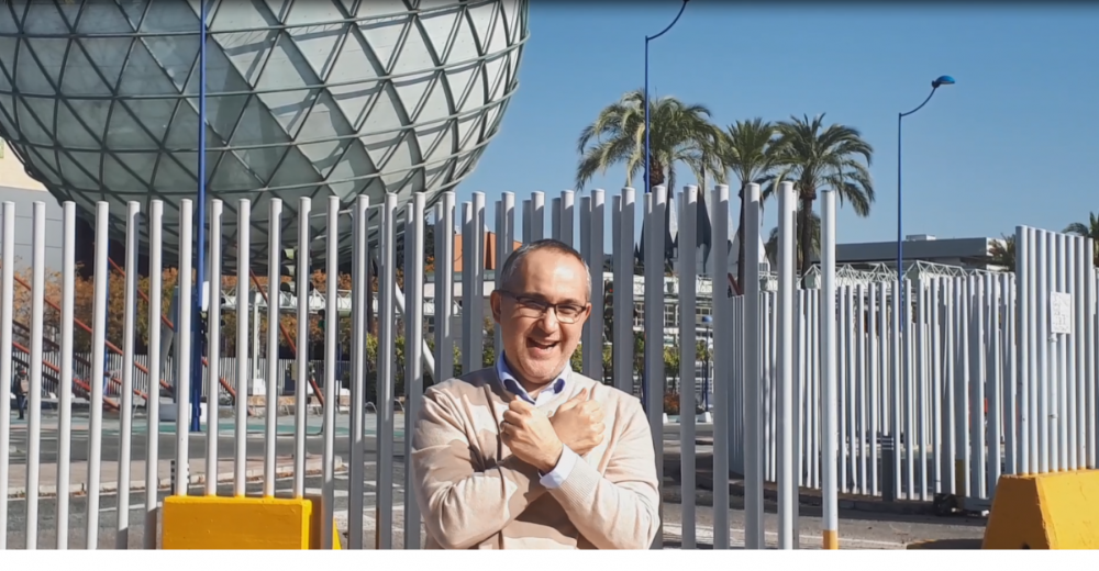 Juan Ramón Jiménez es trabajador de Fundación ONCE en la Isla de la Cartuja en Sevilla