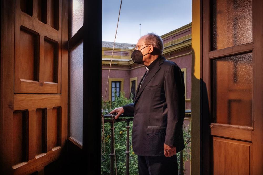 "Nos hemos olvidado de los más vulnerables", lamenta el arzobispo de Sevilla 