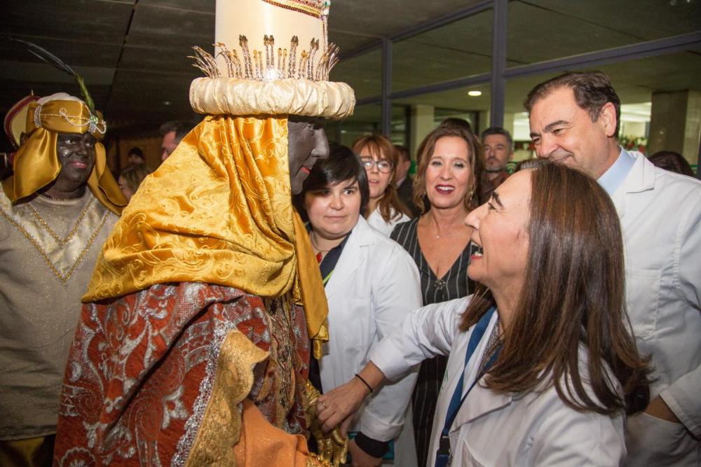 Baltasar fue recibido con mucho cariño por los máximos responsables del centro sanitario