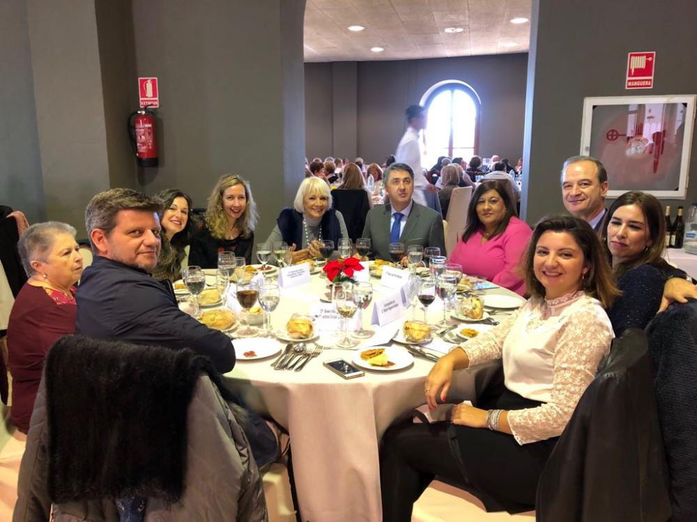 Mesa presidencial del almuerzo de Santa Lucía en Cádiz