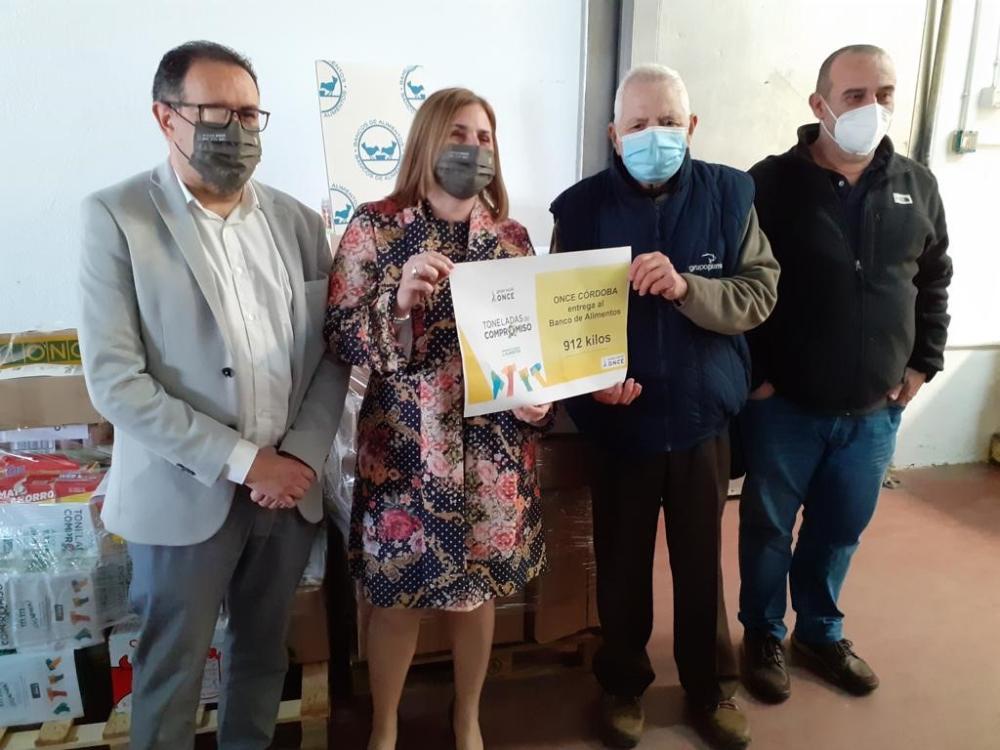 Segunda entrega de alimentos en Córdoba