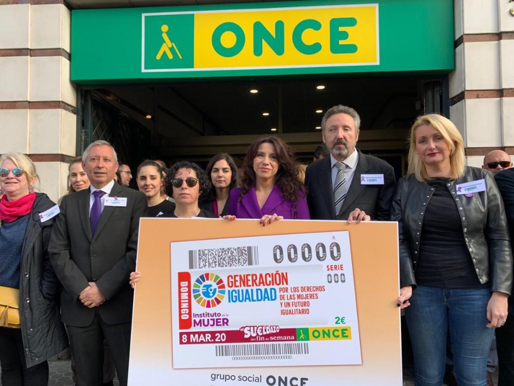 La consejera de Igualdad, Políticas Sociales y Conciliación lanzó un mensaje de compromiso con el colectivo de mujeres con discapacidad