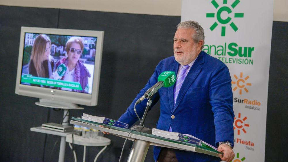 El subdirector general de la RTVA agradeció a la ONCE su atención permanente hacia Canal Sur