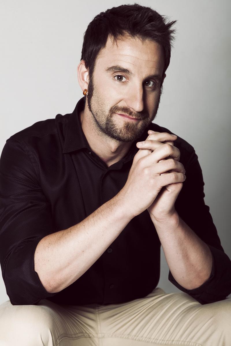 Dani Rovira puso en marcha hace un año la Fundación Ochotumbao de ayuda a los colectivos más desfavorecidos