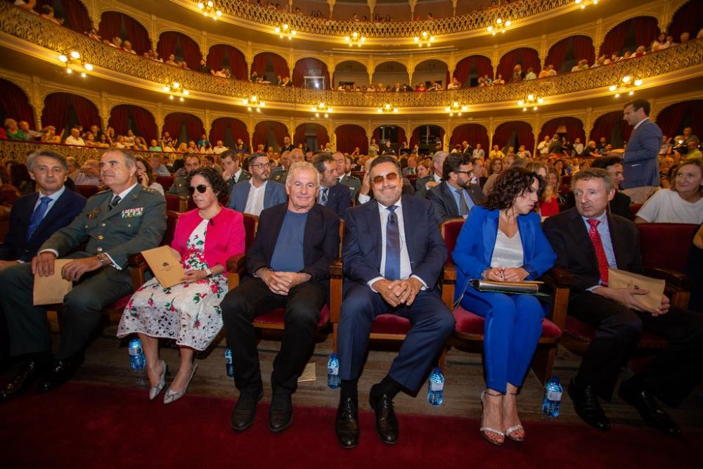 El Falla, antes de apagarse las luces