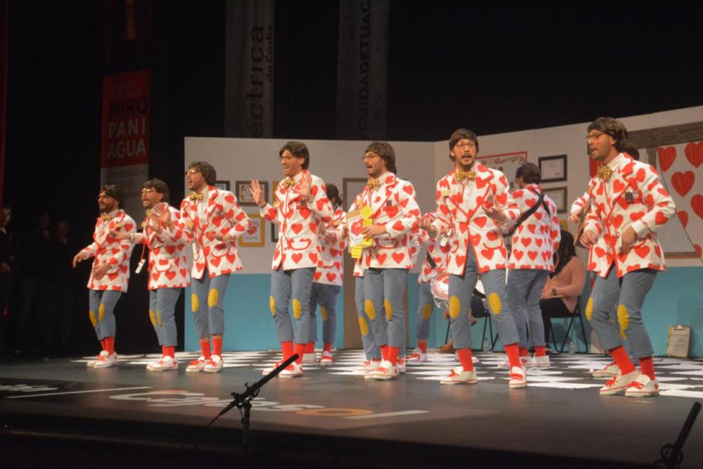 Tercer premio, chirigota Los del corazón partío