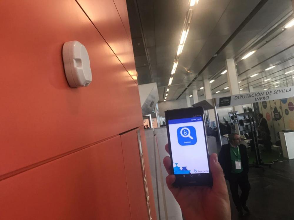 Imagen de un beepcon de ILUNION en la Andalucía Digital Week