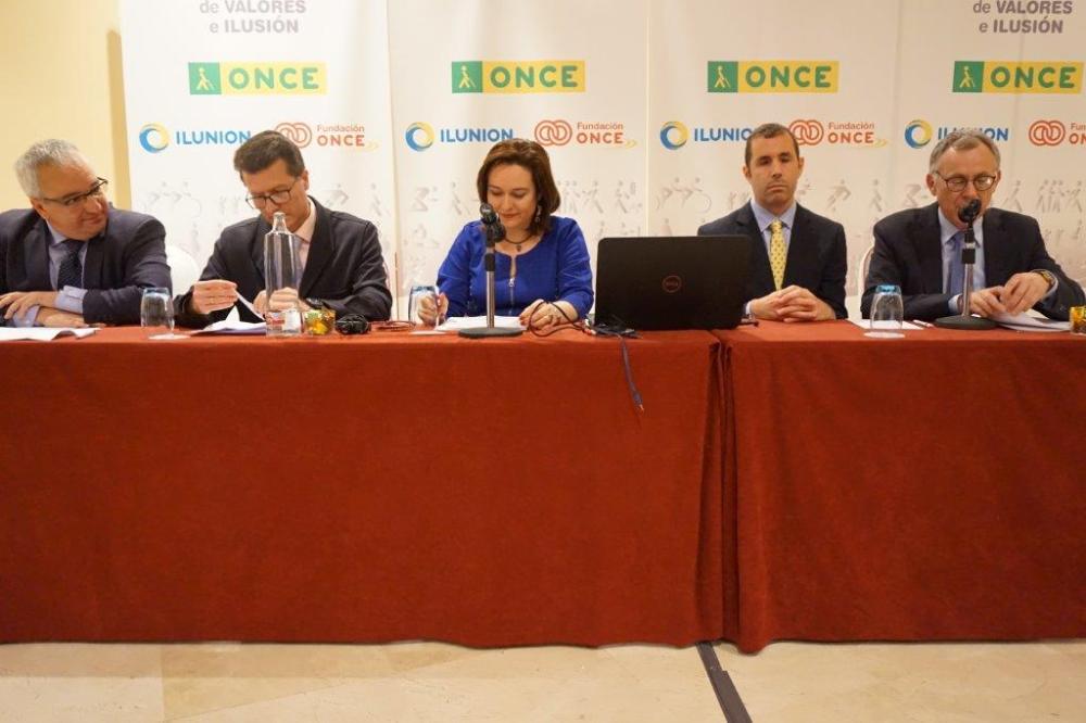 Jornada de concienciación empresarial en la ONCE de Málaga