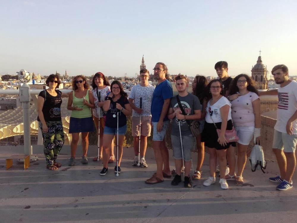 El grupo de Secundaria subieron a lo alto de Las Setas de la Encarnación en la capital andaluza