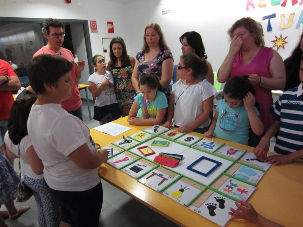 Los juegos despertaron el interés de todos los participantes, siempre con un fondo pedagógico detrás