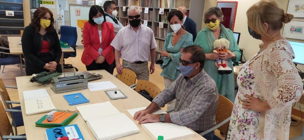 Exposición tiflotecnológica en Jaén